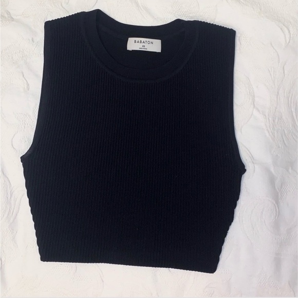 nwot Babaton contour muscle cropped tank XS - Picture 4 of 4